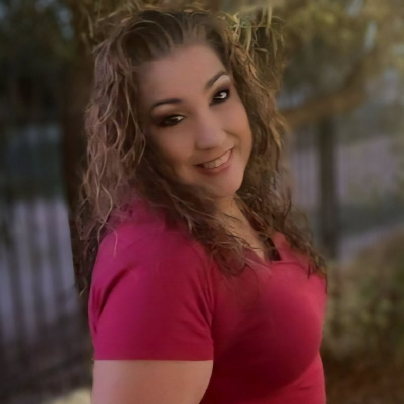 Lindsey Sestak is a dental hygienist at Anderson Dental - a Phoenix dentist office.